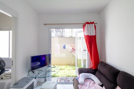 Sala/Cozinha/Área de Serviço de apartamento para alugar com 2 quartos, 52m² em Guaianases, São Paulo