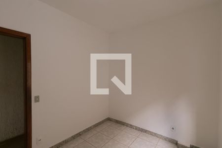 Quarto 1 de casa para alugar com 4 quartos, 180m² em Santa Terezinha, Belo Horizonte