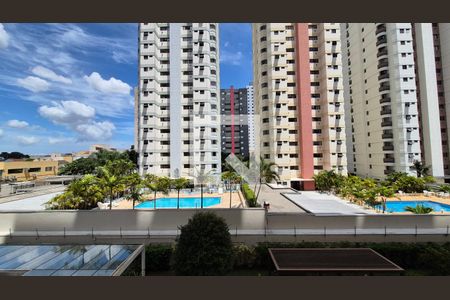 Vista de apartamento à venda com 2 quartos, 85m² em Vila Curuçá, Santo André
