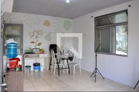 Casa à venda com 5 quartos, 199m² em Santa Tereza, Porto Alegre