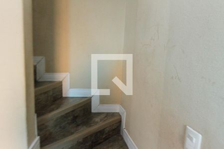 Escada de casa à venda com 2 quartos, 125m² em Vila Cardoso Franco, São Paulo