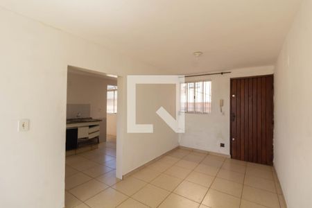 Sala de apartamento à venda com 2 quartos, 56m² em Conjunto Residencial José Bonifácio, São Paulo