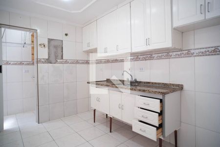 Sala/Cozinha de apartamento para alugar com 2 quartos, 56m² em Vila Marieta, São Paulo