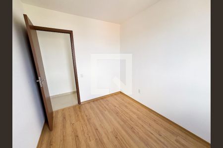 Quarto 1  de apartamento para alugar com 2 quartos, 50m² em Eldorado, Contagem