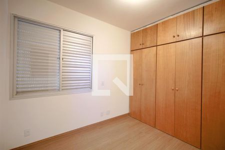 Quarto de apartamento à venda com 2 quartos, 71m² em Santa Efigênia, Belo Horizonte