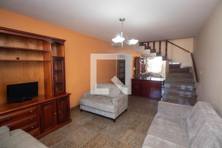 Sala de casa à venda com 3 quartos, 160m² em Vila Paiva, São Paulo