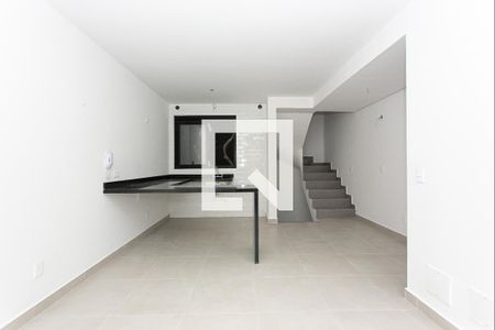 Sala de casa de condomínio à venda com 2 quartos, 122m² em Vila Mariana, São Paulo