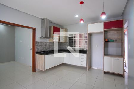 Sala - Cozinha de casa à venda com 2 quartos, 110m² em Jardim Dona Leopoldina, Porto Alegre