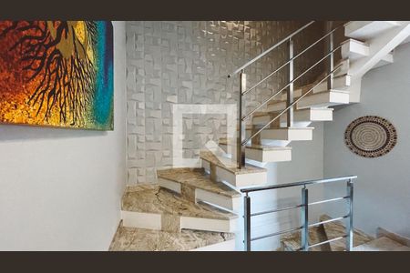 Escada de casa de condomínio à venda com 3 quartos, 200m² em Santana, São Paulo