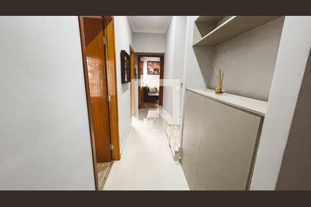 Corredor de casa de condomínio à venda com 3 quartos, 200m² em Santana, São Paulo