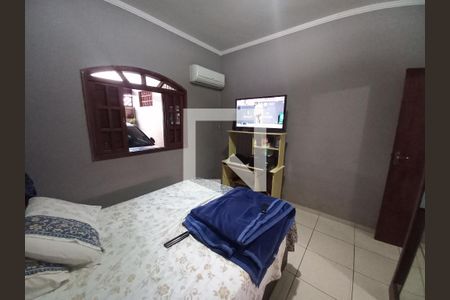 Quarto 1 de casa para alugar com 2 quartos, 120m² em Cidade Náutica, São Vicente