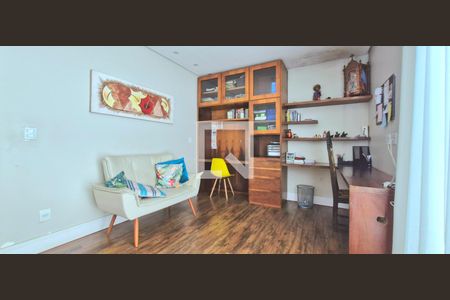 Escritório de casa de condomínio à venda com 6 quartos, 376m² em , Vespasiano