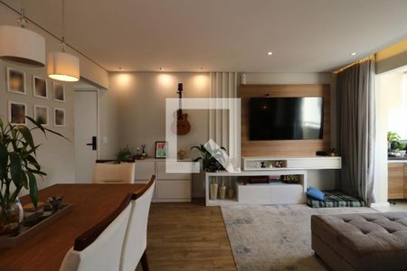 Sala de apartamento à venda com 2 quartos, 73m² em Vila Humaita, Santo André