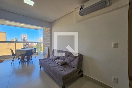 Sala de apartamento para alugar com 2 quartos, 66m² em Jardim das Conchas, Guarujá