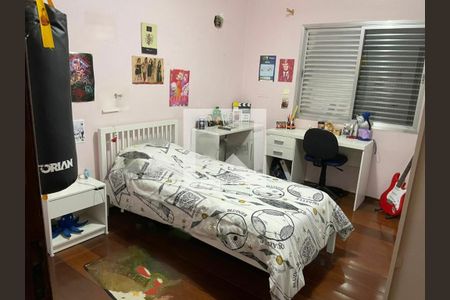 Casa à venda com 4 quartos, 411m² em Vila Santa Isabel, São Paulo