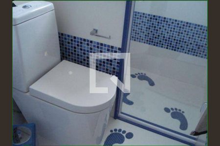 Casa à venda com 3 quartos, 311m² em Jardim Piqueroby, São Paulo