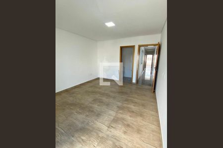 Casa à venda com 3 quartos, 240m² em Vila Centenario, São Paulo