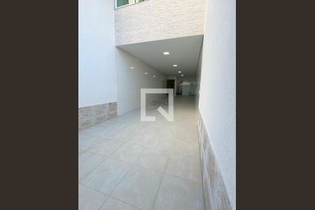 Casa à venda com 3 quartos, 240m² em Vila Centenario, São Paulo