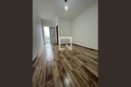 Casa à venda com 3 quartos, 100m² em Parque Tomas Saraiva, São Paulo