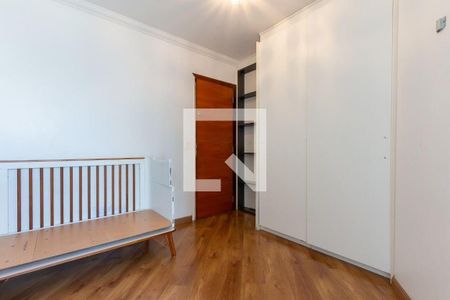 Casa para alugar com 3 quartos, 202m² em Vila Santa Clara, São Paulo