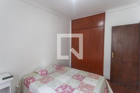 Quarto 2 de apartamento à venda com 3 quartos, 90m² em Santo Antônio, Belo Horizonte