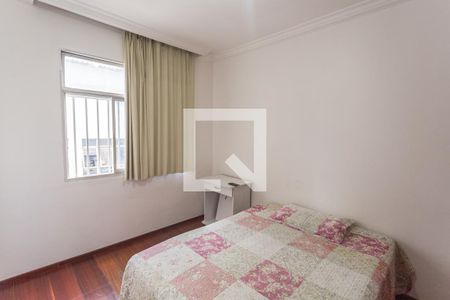 Quarto 2 de apartamento à venda com 3 quartos, 90m² em Santo Antônio, Belo Horizonte