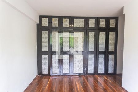 Armário da Suíte de apartamento para alugar com 3 quartos, 126m² em Grajaú, Belo Horizonte