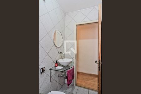 Lavabo de casa à venda com 3 quartos, 154m² em Jardim Santo Elias, São Paulo