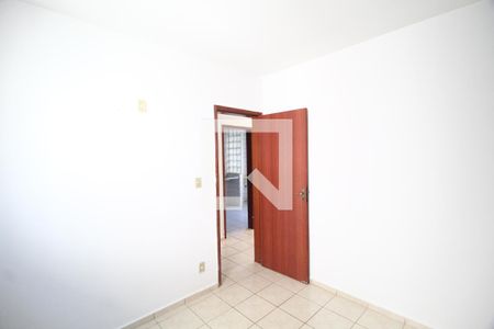 Quarto 1 de apartamento para alugar com 2 quartos, 58m² em Centro, Uberlândia