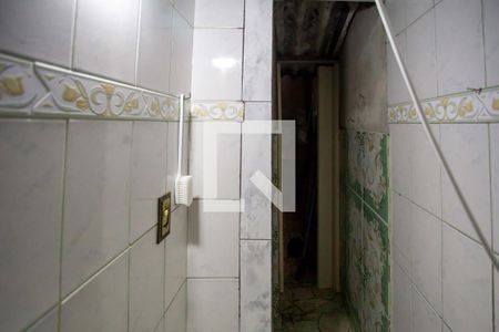 Lavabo da sala de casa à venda com 3 quartos, 51m² em Casa Grande, Diadema