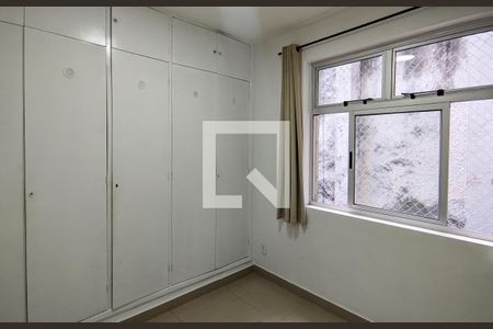 Quarto 2 de apartamento à venda com 3 quartos, 110m² em Santo Antônio, Belo Horizonte