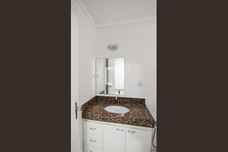 Banheiro da Suíte de apartamento à venda com 3 quartos, 110m² em Santo Antônio, Belo Horizonte