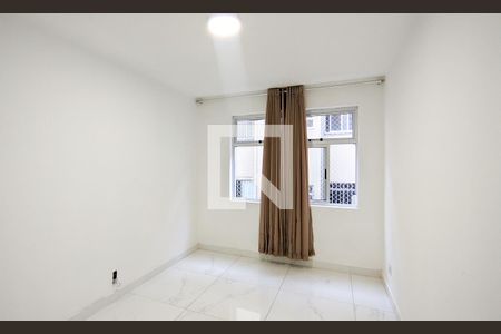 Sala de apartamento à venda com 3 quartos, 110m² em Santo Antônio, Belo Horizonte