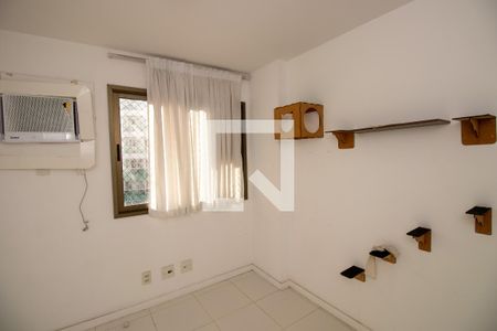 Quarto 1 de apartamento para alugar com 2 quartos, 60m² em Recreio dos Bandeirantes, Rio de Janeiro