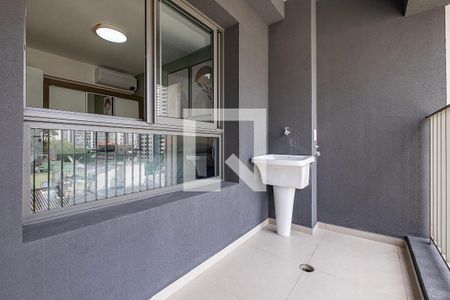 Varanda Sala/Cozinha de apartamento à venda com 1 quarto, 35m² em Cerqueira César, São Paulo