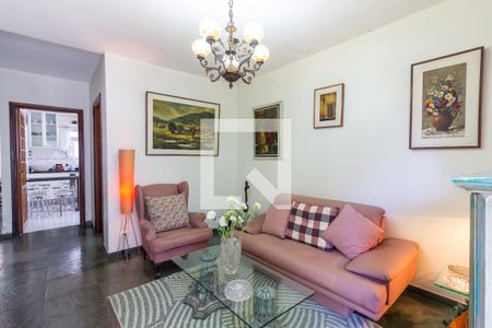 Sala de casa de condomínio à venda com 3 quartos, 219m² em Sumarezinho, São Paulo