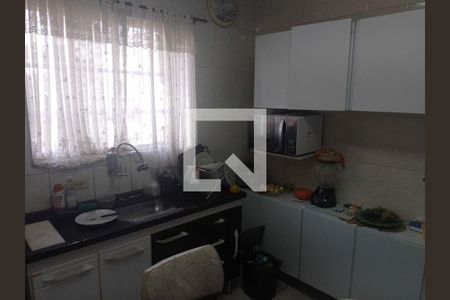 Casa à venda com 3 quartos, 90m² em Vila Charlote, São Paulo