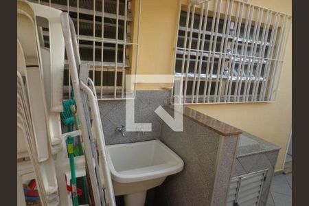 Casa à venda com 2 quartos, 100m² em Vila Canero, São Paulo