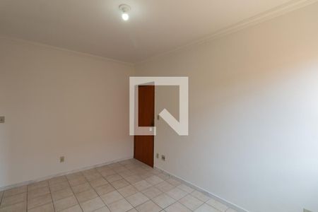 Sala de apartamento para alugar com 2 quartos, 60m² em Itatiaia, Belo Horizonte