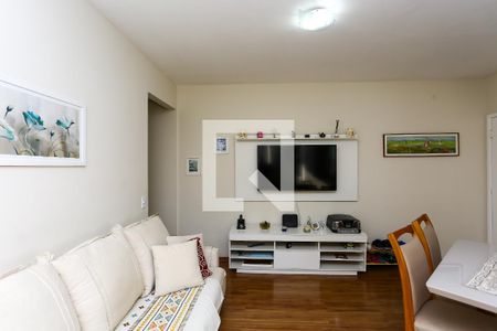 Sala de apartamento para alugar com 2 quartos, 56m² em Vila Sonia do Taboao, Taboão da Serra