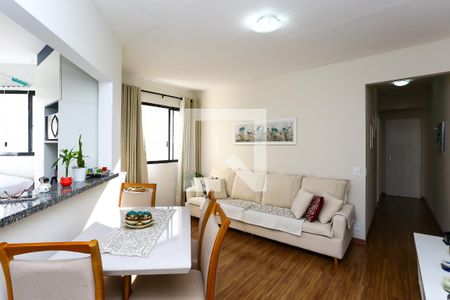 Sala de apartamento para alugar com 2 quartos, 56m² em Vila Sonia do Taboao, Taboão da Serra