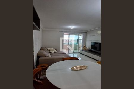 Sala de apartamento para alugar com 2 quartos, 84m² em Barreiros, São José