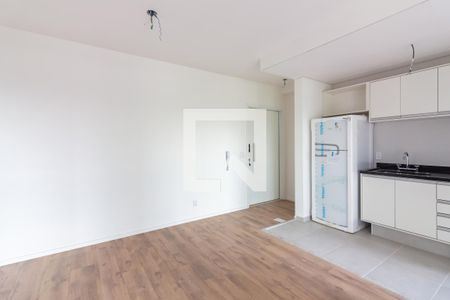 Sala  de apartamento para alugar com 2 quartos, 70m² em Vila Osasco, Osasco