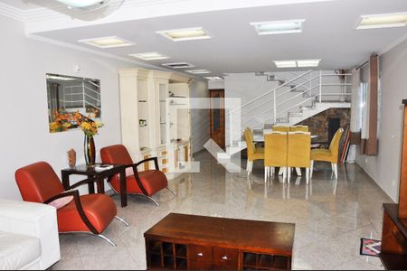 Sala de casa à venda com 3 quartos, 250m² em Vila Palmeiras, São Paulo