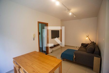 Sala de apartamento à venda com 2 quartos, 70m² em Buritis, Belo Horizonte