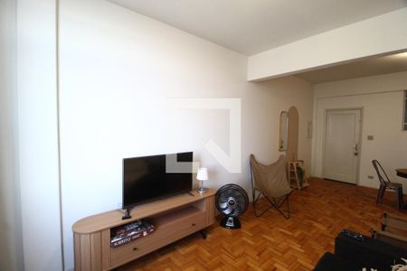 Sala de apartamento para alugar com 2 quartos, 85m² em Centro, Uberlândia