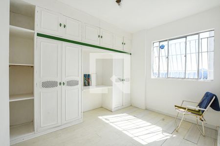 Quarto 1 de apartamento para alugar com 2 quartos, 55m² em Engenhoca, Niterói