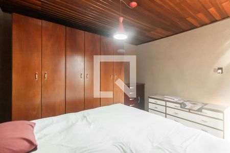 Quarto 1 de casa para alugar com 2 quartos, 300m² em Vila Guilhermina, São Paulo