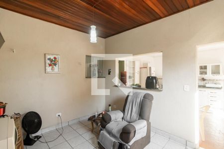 Sala de casa para alugar com 2 quartos, 300m² em Vila Guilhermina, São Paulo