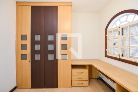 Quarto 1 de casa de condomínio à venda com 3 quartos, 300m² em Itaipu, Niterói